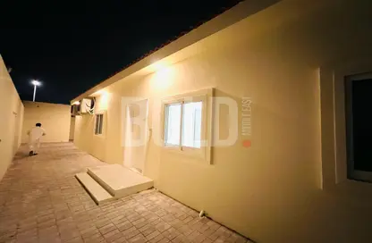 Apartment - 2 Bedrooms - 2 Bathrooms for rent in Mohammed Villas 24 - Mohamed Bin Zayed City - Abu Dhabi