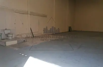 مستودع - استوديو - 1 حمام للايجار في منطقة الإمارات الصناعية الحديثة - أم القيوين