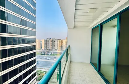 Apartment - 1 Bedroom - 2 Bathrooms for rent in White Crown Building - Sheikh Zayed Road - Dubai