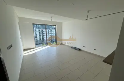Empty Room image for: Apartment - 1 Bedroom - 1 Bathroom for rent in Hartland Greens - Sobha Hartland - Mohammed Bin Rashid City - Dubai, Image 1