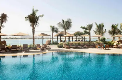 النزل و الشقق الفندقية - غرفة نوم - 2 حمامات للايجار في فندق سوفيتل نخلة جميرا - ذا كريسنت - نخلة جميرا - دبي