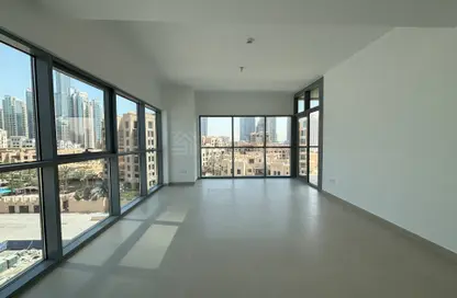 Apartment - 3 Bedrooms - 5 Bathrooms for rent in Bellevue Towers - Downtown Dubai - Dubai