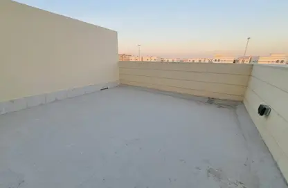 شقة - 1 حمام للايجار في مركز محمد بن زايد - مدينة محمد بن زايد - أبوظبي