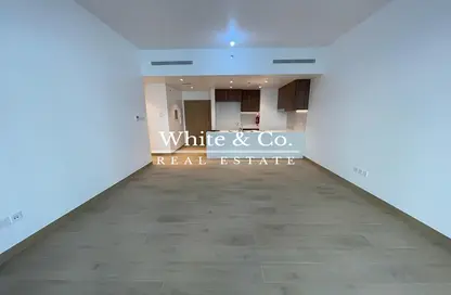 Apartment - 2 Bedrooms - 2 Bathrooms for rent in La Cote Building 3 - Jumeirah 1 - Jumeirah - Dubai