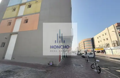 Shop - Studio for rent in Al Satwa - Dubai