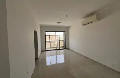 Apartment - 2 Bedrooms - 2 Bathrooms for rent in Al Jurf 3 - Al Jurf - Ajman Downtown - Ajman