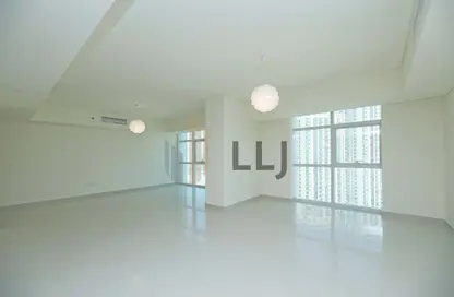 Apartment - 2 Bedrooms - 3 Bathrooms for rent in Tala Tower - Marina Square - Al Reem Island - Abu Dhabi
