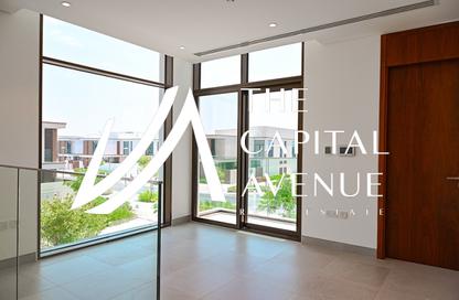 Townhouse - 3 Bedrooms - 5 Bathrooms for sale in Nad Al Dhabi - Al Jubail Island - Abu Dhabi