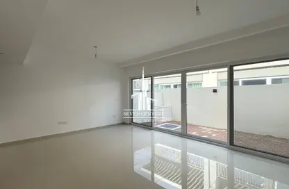 تاون هاوس - 3 غرف نوم - 4 حمامات للايجار في 2 فيكتوريا - فيكتوريا - داماك هيلز 2 - دبي