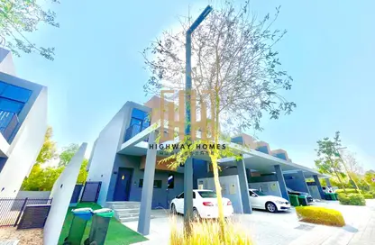 Townhouse - 3 Bedrooms - 4 Bathrooms for rent in Robinia - Masaar - Tilal City - Sharjah