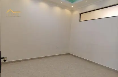Apartment - 3 Bedrooms - 3 Bathrooms for rent in Al Mowaihat 3 - Al Mowaihat - Ajman Apartment - 3 Bedrooms - 3 Bathrooms for rent in Al Mowaihat 3 - Al Mowaihat - Ajman