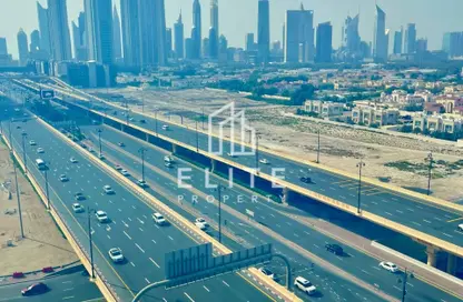 Retail - Studio for sale in Crystal Tower - Business Bay - Dubai