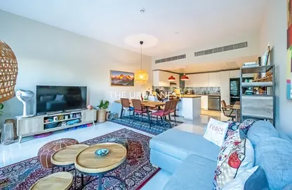 شقة - غرفة نوم - 2 حمامات للايجار في سيرك شكسبير 1 - سيرك شكسبير - مدينة السيارات - دبي