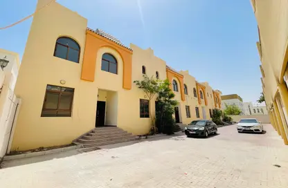 فيلا - 4 غرف نوم - 5 حمامات للايجار في مركز محمد بن زايد - مدينة محمد بن زايد - أبوظبي