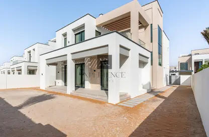 Villa - 4 Bedrooms - 5 Bathrooms for rent in Caya - Arabian Ranches 3 - Dubai