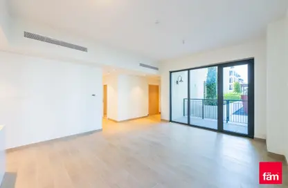 Empty Room image for: Apartment - 2 Bedrooms - 2 Bathrooms for sale in La Voile - La Mer - Jumeirah - Dubai, Image 1