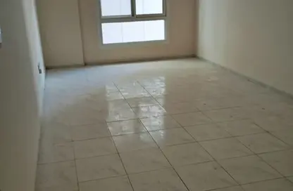 شقة - 3 غرف نوم - 3 حمامات للايجار في المجاز - الشارقة