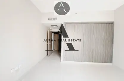 Apartment - 2 Bedrooms - 3 Bathrooms for rent in Al Khan - Sharjah
