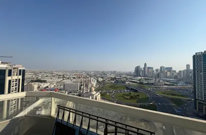 شقة - 2 غرف نوم - 2 حمامات للايجار في المجاز 2 - المجاز - الشارقة