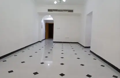 شقة - 2 غرف نوم - 2 حمامات للايجار في فلل الروضة 2 - 2  الروضة - الروضة - عجمان