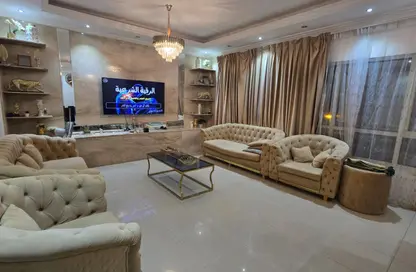 Apartment - 3 Bedrooms - 4 Bathrooms for sale in Al Taawun Street - Al Taawun - Sharjah