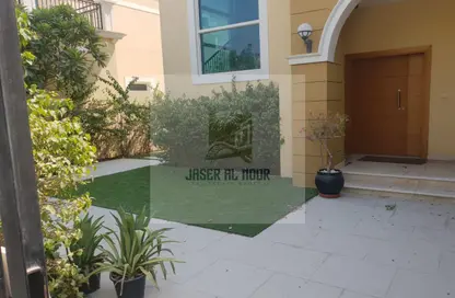 Villa - 4 Bedrooms - 5 Bathrooms for rent in Legacy Nova Villas - Jumeirah Park - Dubai