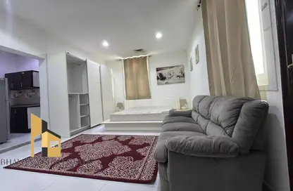 Apartment - Studio - 1 Bathroom for rent in Khalifa City A Villas - Khalifa City A - Khalifa City - Abu Dhabi