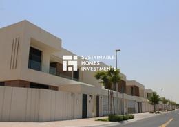 Villa - 5 bedrooms - 6 bathrooms for sale in West Yas - Yas Island - Abu Dhabi
