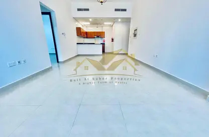 Apartment - 2 Bedrooms - 3 Bathrooms for rent in Jumeirah Garden City - Al Satwa - Dubai