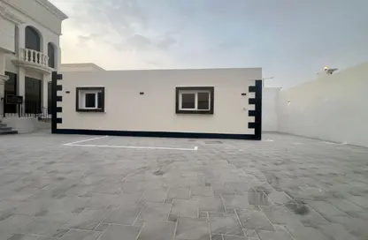 Apartment - 2 Bedrooms - 2 Bathrooms for rent in Madinat Al Riyad - Abu Dhabi