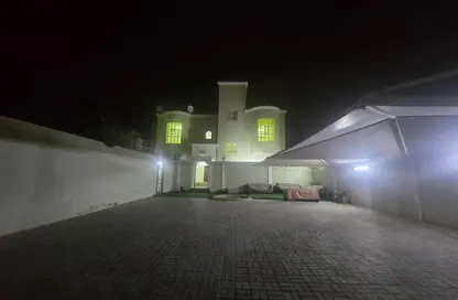 فيلا - 3 غرف نوم - 3 حمامات للايجار في الشامخة - أبوظبي