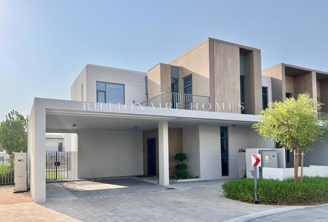 Apartment - 4 Bedrooms - 5 Bathrooms for sale in Spring - Arabian Ranches 3 - Dubai
