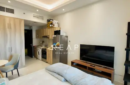 شقة - 1 حمام للايجار في برج هيرا - مدينة دبي الرياضية - دبي