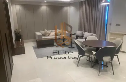 شقة - غرفة نوم - 2 حمامات للبيع في برج النبلاء - الخليج التجاري - دبي