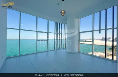 Villa - 5 Bedrooms - 6 Bathrooms for rent in Al Dana - Al Raha Beach - Abu Dhabi