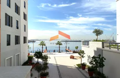 Terrace image for: Apartment - 1 Bedroom - 1 Bathroom for rent in La Rive - La Mer - Jumeirah - Dubai, Image 1
