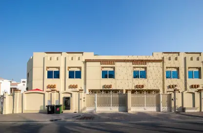 فيلا - 3 غرف نوم - 4 حمامات للايجار في فلل الجميرا 1 - جميرا 1 - الجميرا - دبي