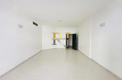 Apartment - 2 Bedrooms - 2 Bathrooms for rent in Mankhool Building - Mankhool - Bur Dubai - Dubai