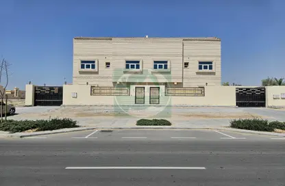Apartment - 1 Bedroom - 2 Bathrooms for rent in Mohamed Bin Zayed Centre - Mohamed Bin Zayed City - Abu Dhabi