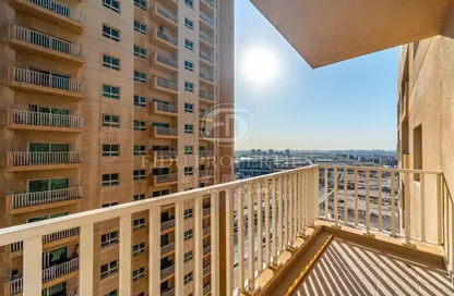 Apartment - 1 Bedroom - 2 Bathrooms for rent in Centrium Tower 3 - Centrium Towers - Dubai Production City (IMPZ) - Dubai