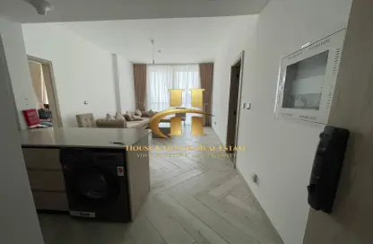 Apartment - 1 Bedroom - 2 Bathrooms for rent in Empire Residence - Jumeirah Village Circle - Dubai
