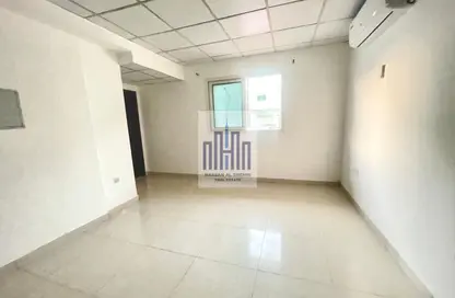 Apartment - Studio - 1 Bathroom for rent in Fire Station Road - Muwaileh - Sharjah