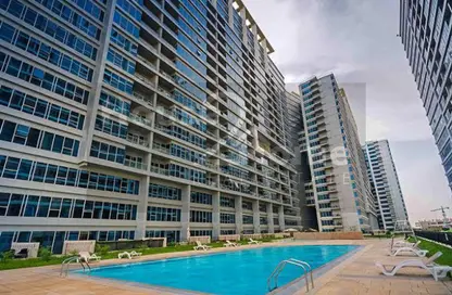 شقة - غرفة نوم - 1 حمام للبيع في سكاي كورتس تاور A - أبراج سكاي كورتس - دبي لاند - دبي