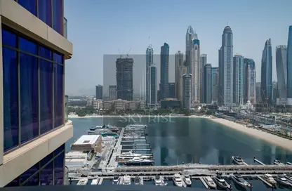 شقة - 2 غرف نوم - 2 حمامات للايجار في مارينا فيستا - إعمار بيتشفرونت - دبي هاربور - دبي