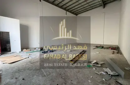 مستودع - استوديو - 1 حمام للايجار في أم الثعوب - أم القيوين