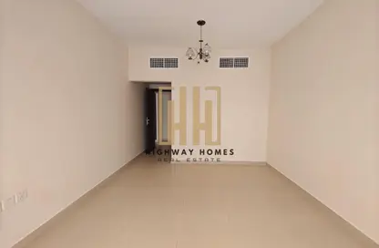 Apartment - 2 Bedrooms - 2 Bathrooms for rent in Muwaileh 3 Building - Muwaileh - Sharjah