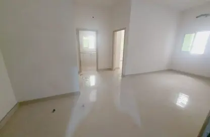 Apartment - 1 Bedroom - 1 Bathroom for rent in Muwailih Building - Muwaileh - Sharjah