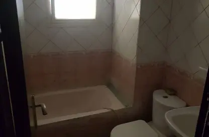 Apartment - Studio - 1 Bathroom for rent in Al Butina - Sharjah Apartment - Studio - 1 Bathroom for rent in Al Butina - Sharjah