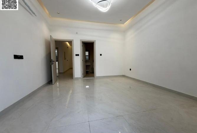 15556999 - Property Image 3