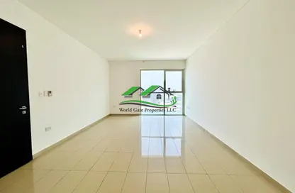 Apartment - 2 Bedrooms - 3 Bathrooms for rent in RAK Tower - Marina Square - Al Reem Island - Abu Dhabi